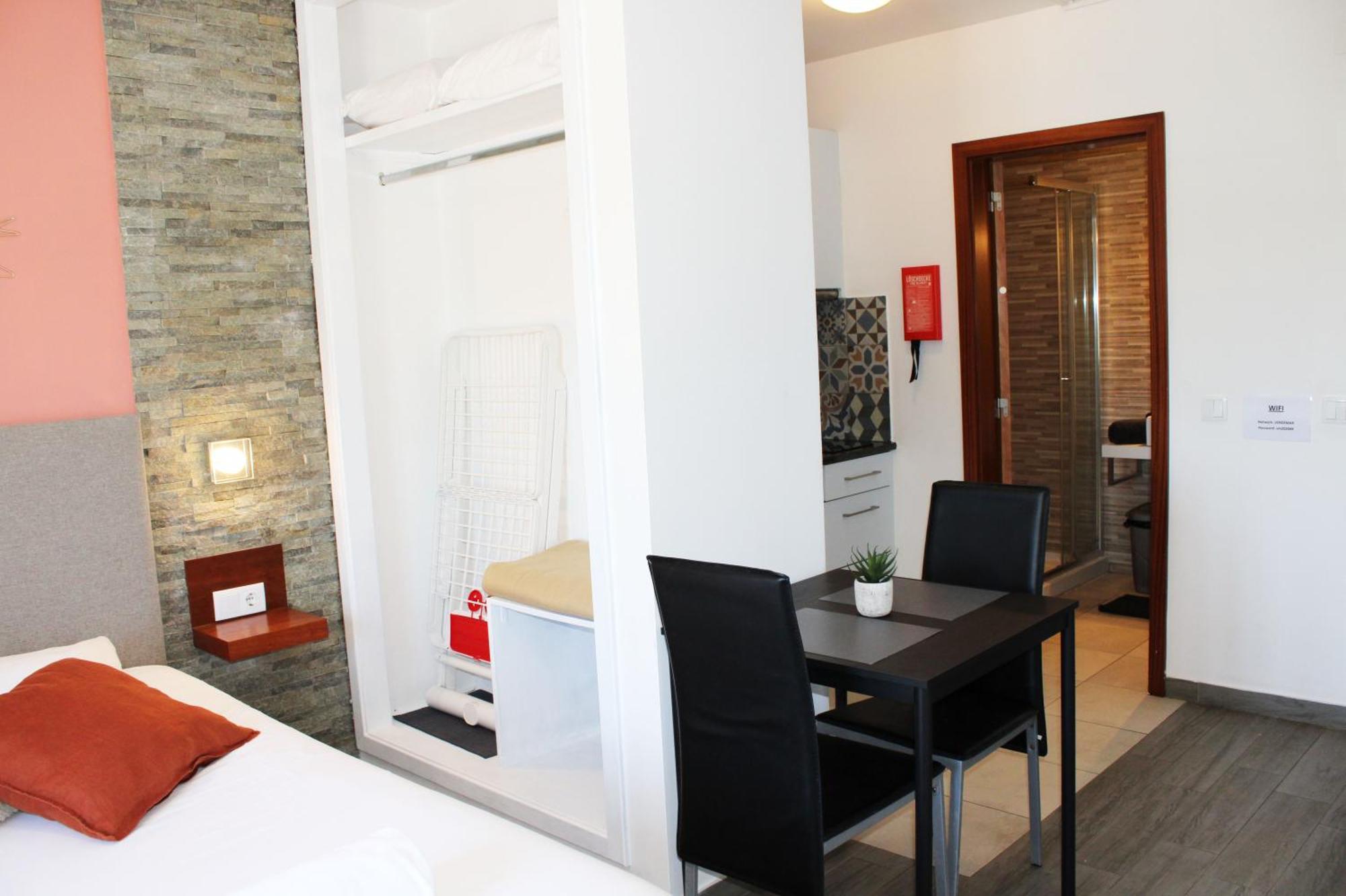 Guesthouse Aljezur Center Habitación foto